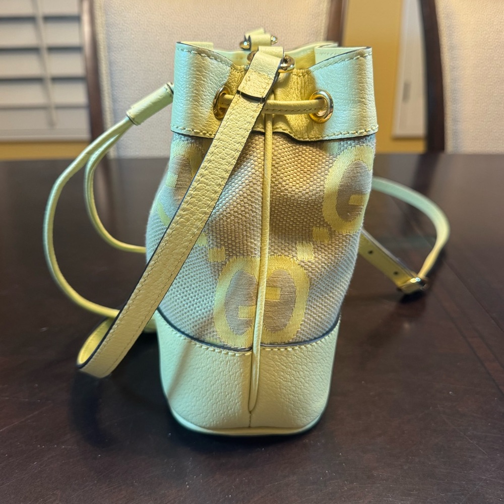 New Authentic Gucci GG Supreme Jumbo Logo Bucket Shoulder Bag - Picture 7 of 13